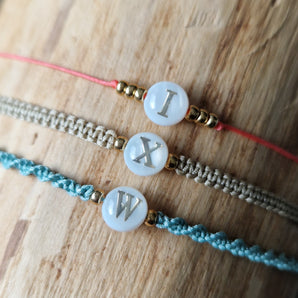 Initialenarmband Perlmutt
